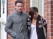 Bóng đá anh, ngoại hạng anh, lịch thi đấu euro 2012, Wayne Bridge quấn quýt với nữ ca sĩ xinh đẹp